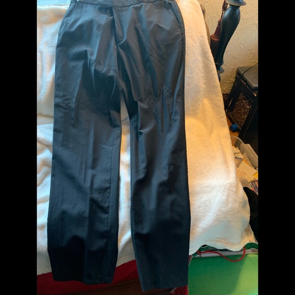 TUXEDO SUIT LIKE NEW - Picture 4 of 6